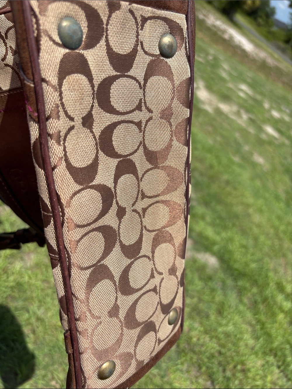 CoachY2K from the 2000 Beige and Brown Signature Canvas Tote - Picture 11 of 12